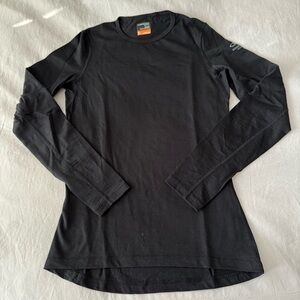 Women’s Icebreaker Merino 200 Oasis Bodyfit black crew thermal base layer